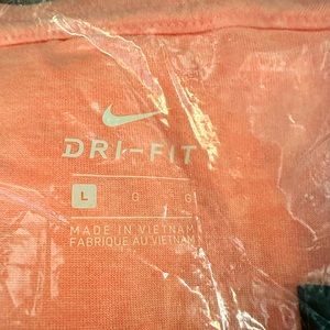 Nike dryfit crew tshirt